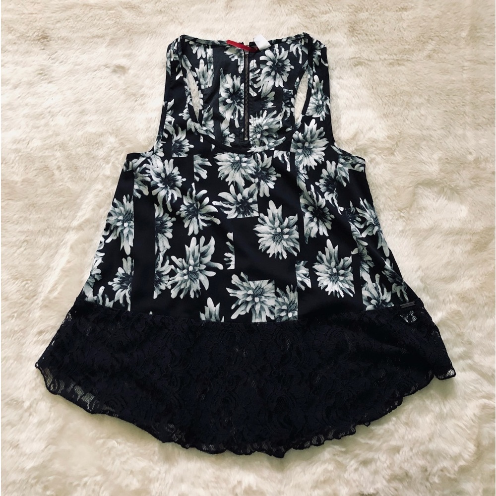 Sleeveless Top